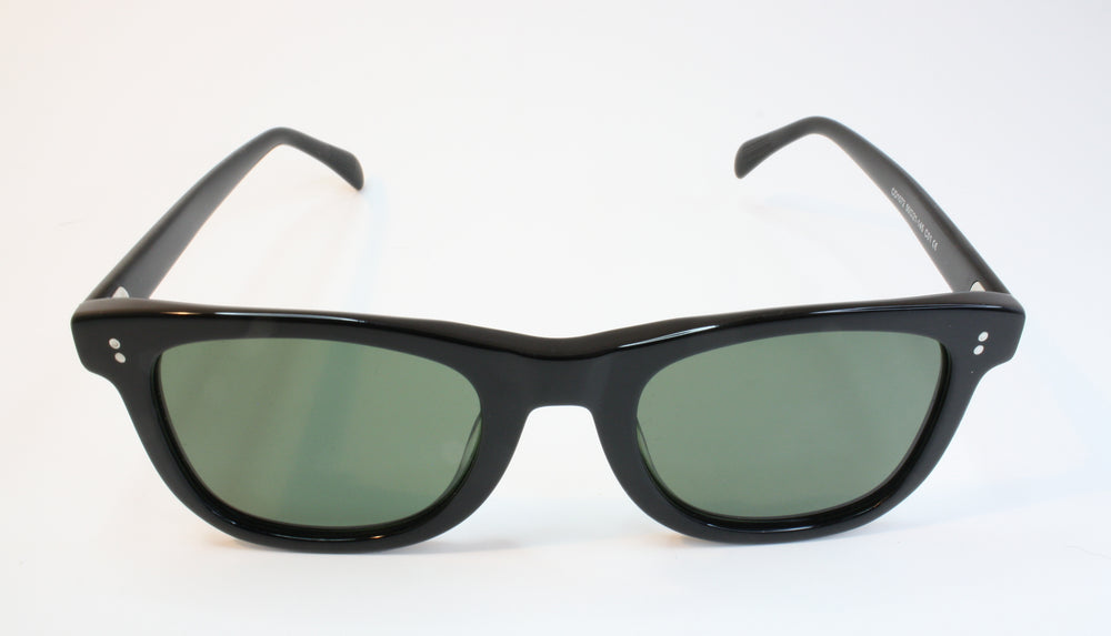 Paros (Black)